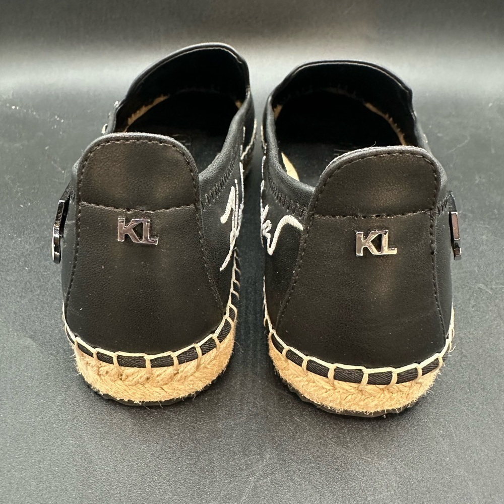 NWOB KARL LAGERFELD Malvie Logo Embellished Espadrilles Enamel Pins Black 8.5 - Picture 4 of 7